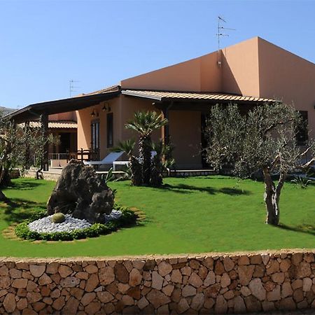 Holiday Home Nicola Santoro Custonaci Luaran gambar
